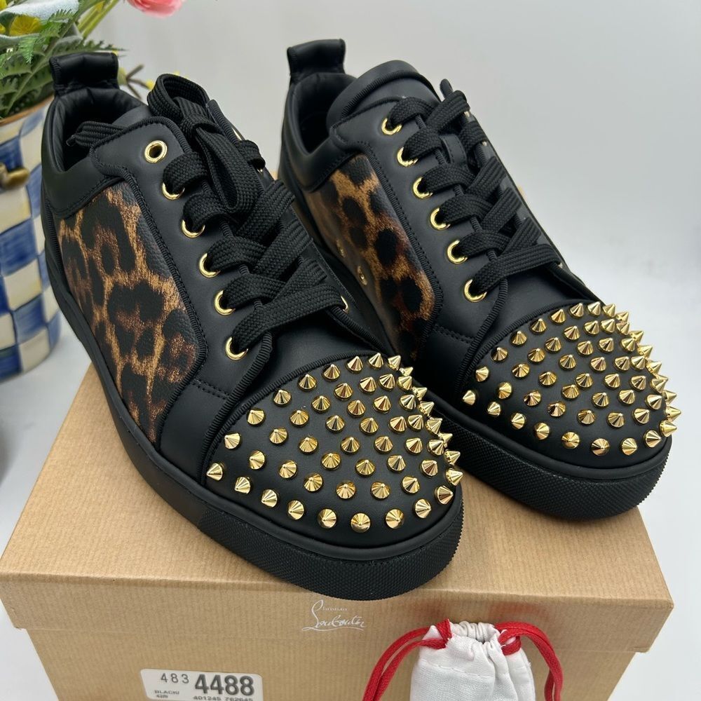 Men's Christian Louboutin, Louis Jr, spikes Orlato flat sneakers size 42 Italy